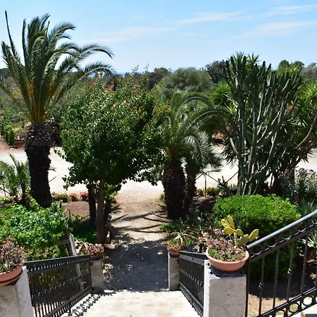 Farm stay Agriturismo Il Ranch Portopalo Di Capo Passero